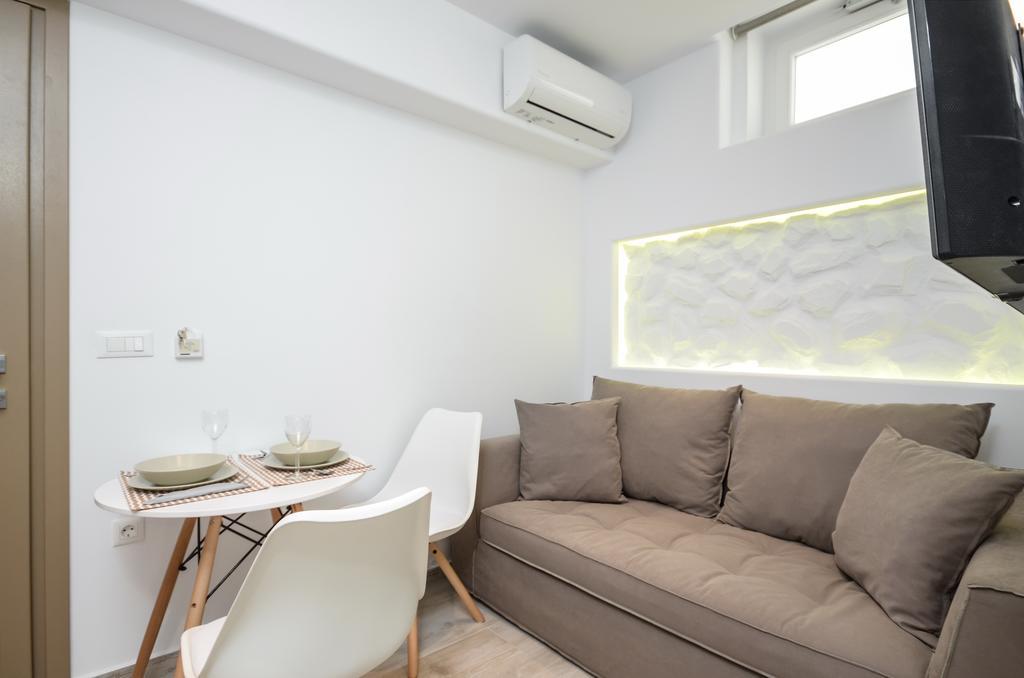 איוס פרוקופיוס Elegant Apartments מראה חיצוני תמונה