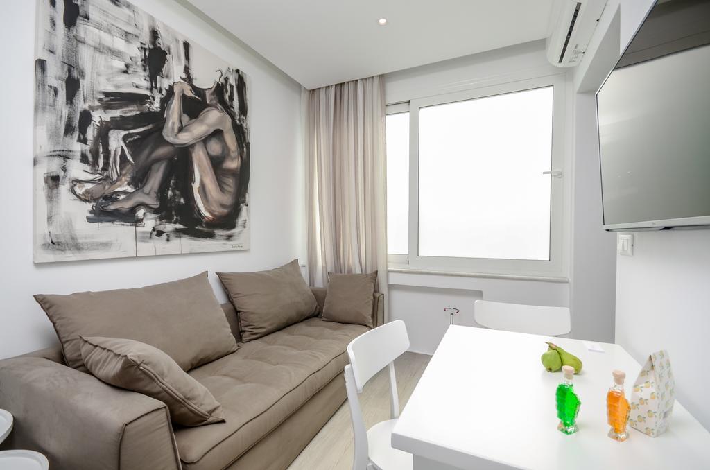 איוס פרוקופיוס Elegant Apartments מראה חיצוני תמונה